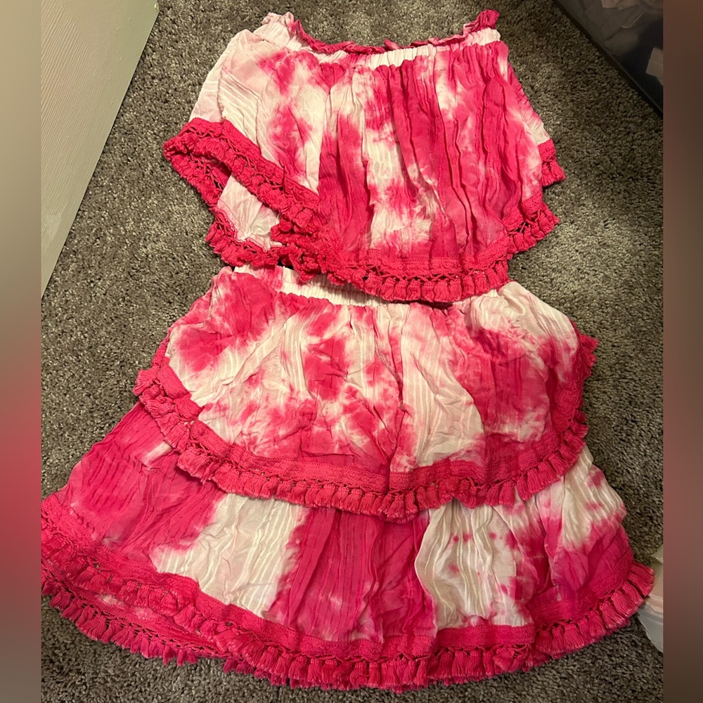 Matching skirt and top set